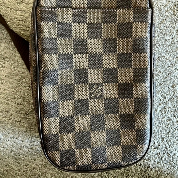 LOUIS VUITTON Damier Ebene Pochette Gange - Picture 3 of 14